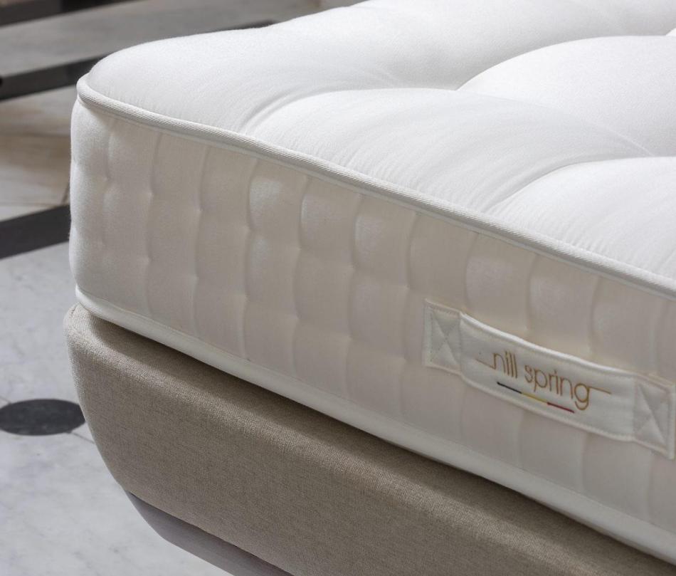 Bedtime - Nill Spring Genève