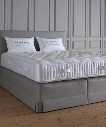 Bedtime - Vispring Magnificence