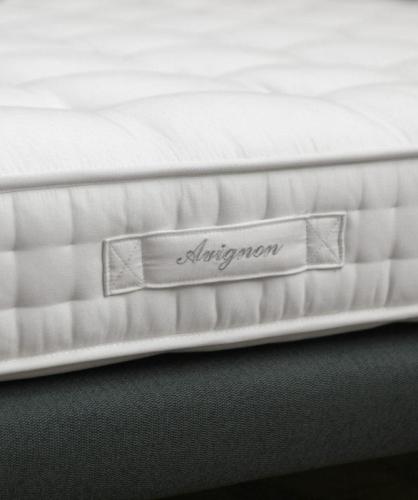 Bedtime - Nill Spring Avignon