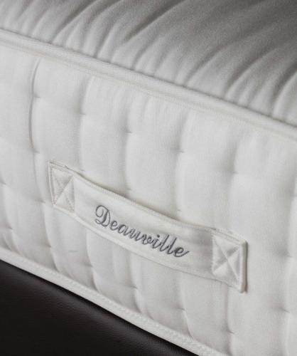 Bedtime - Nill Spring Deauville