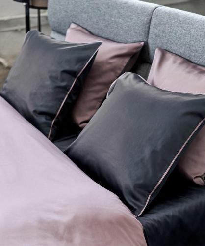 Bedtime - Nomo Gloss Luxe satijn